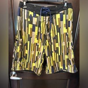 American eagle swim trunks. Colorful summer size 28